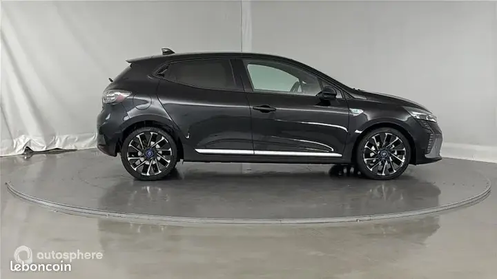Renault Clio 2023 photo 4