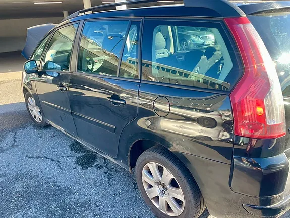Citroen Grand C4 Picasso 2010 photo 3