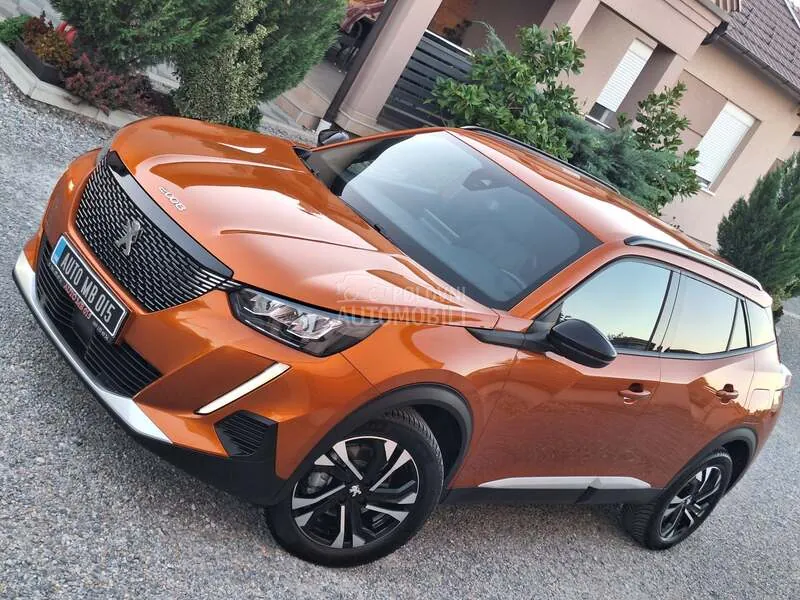 Peugeot 2008 2023 photo 3