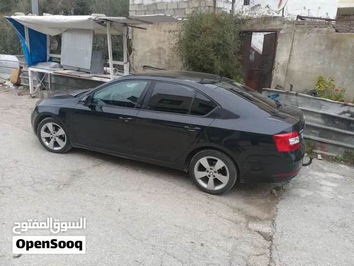 Skoda Octavia 2017 photo 2