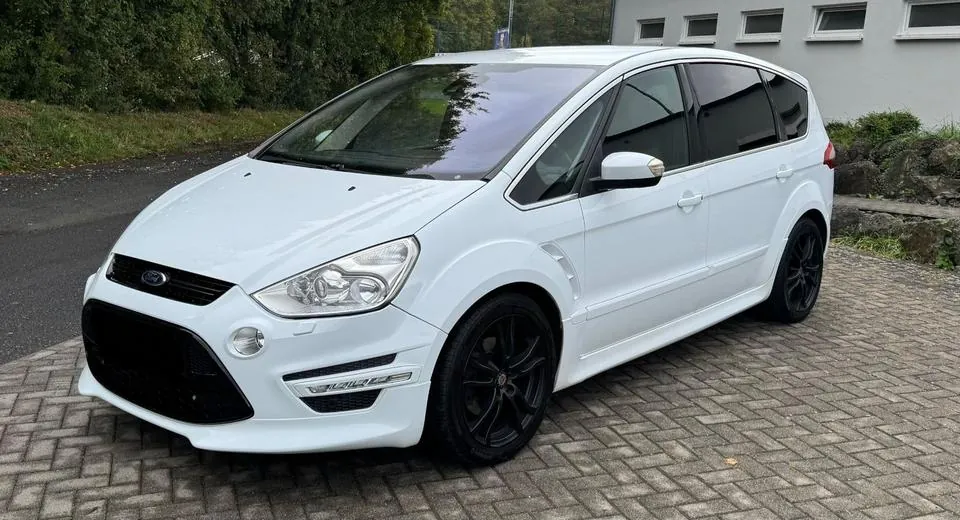 Ford S-Max
