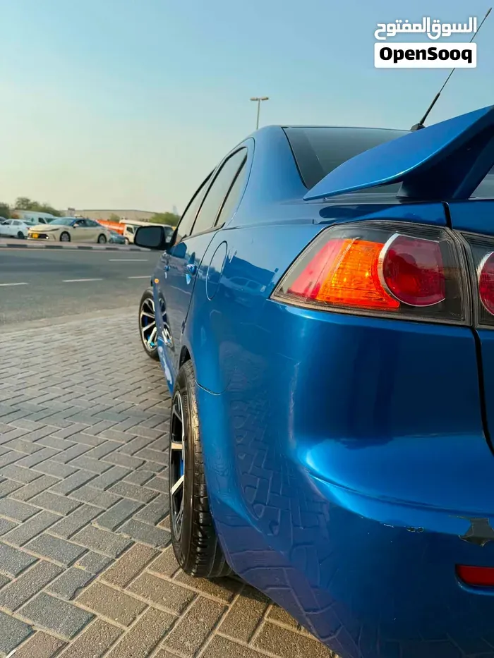 Mitsubishi Lancer 2011 photo 2