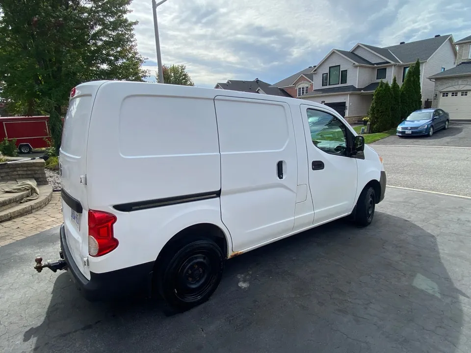 Nissan Nv200 2015 photo 2