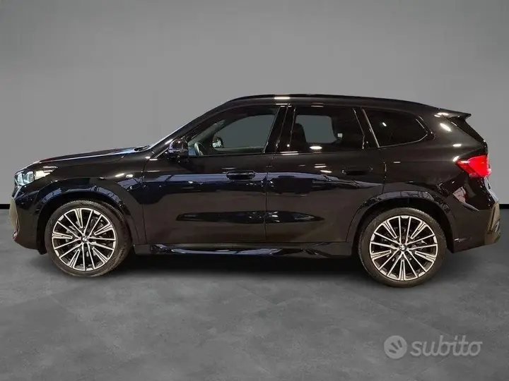 BMW X1 2023 photo 3