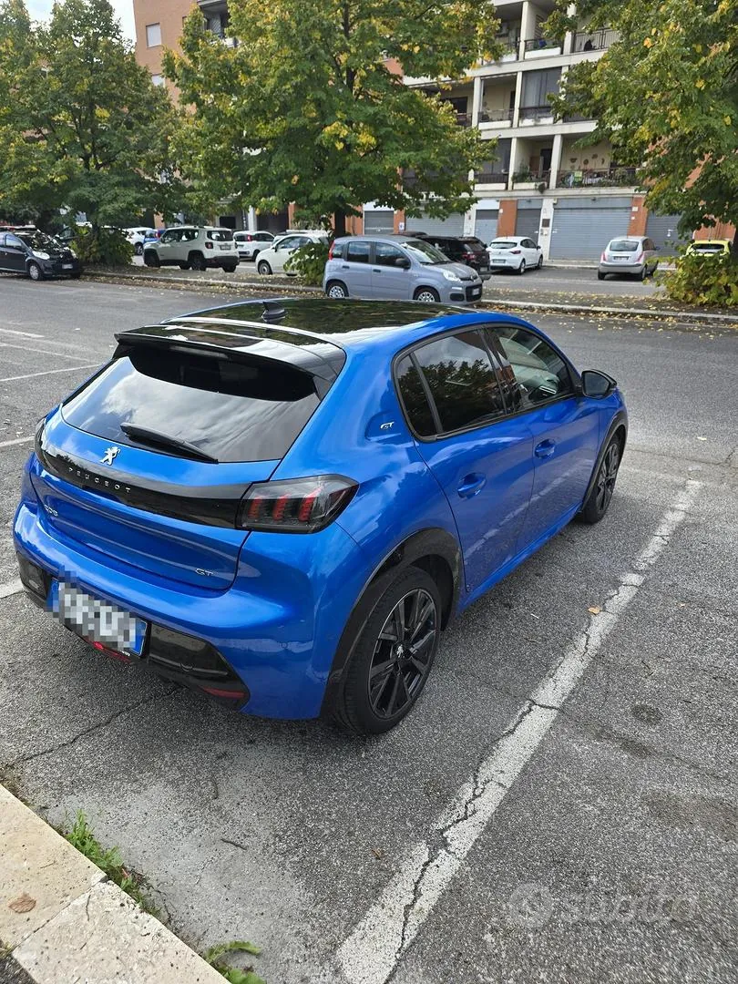 Peugeot 208 2023 photo 3