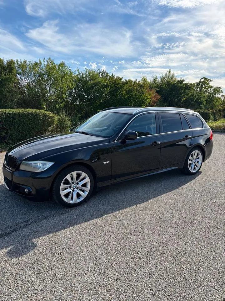 BMW 318D Touring