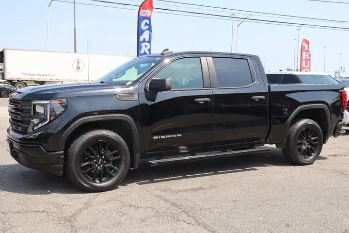 GMC Sierra 1500 2023 photo 3