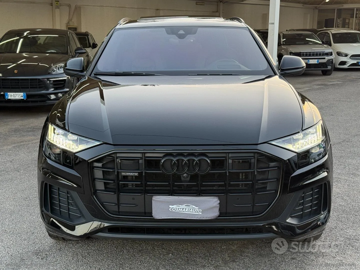 Audi Q8 2023 photo 2