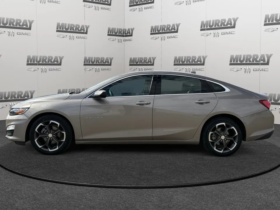 Chevrolet Malibu 2022 photo 2