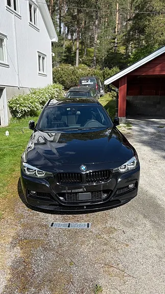 BMW 330I 2018 photo 4