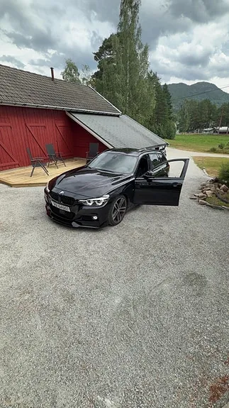 BMW 330I