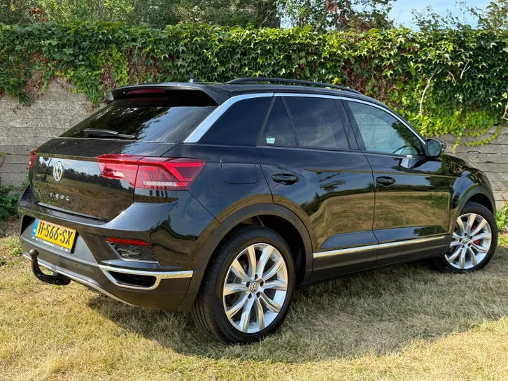 Volkswagen T-Roc 2020 photo 3