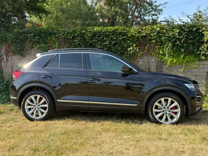 Volkswagen T-Roc 2020 photo 2