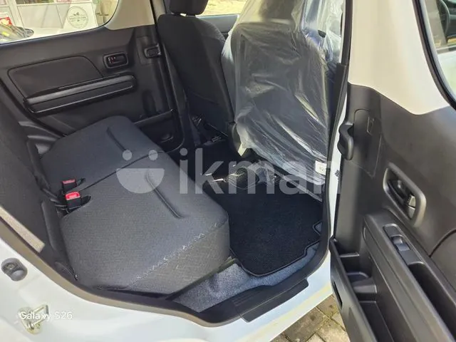 Suzuki Wagon R 2026 photo 2