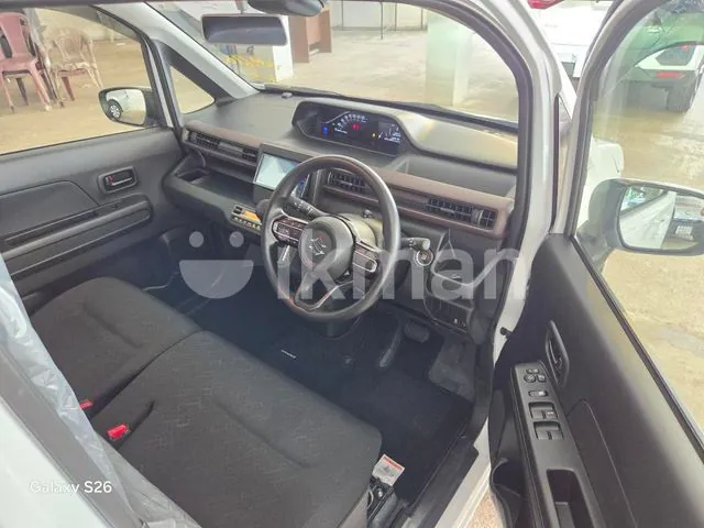 Suzuki Wagon R 2026 photo 4