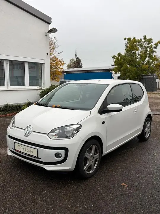 Volkswagen Up