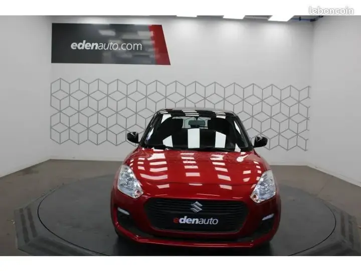 Suzuki Swift 2019 photo 2
