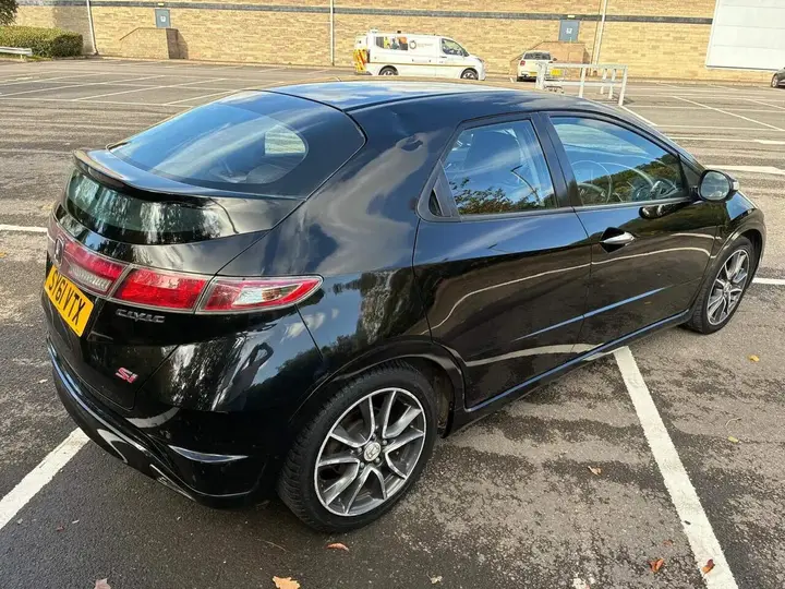 Honda Civic 2011 photo 5