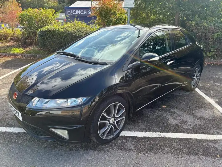 Honda Civic 2011 photo 2