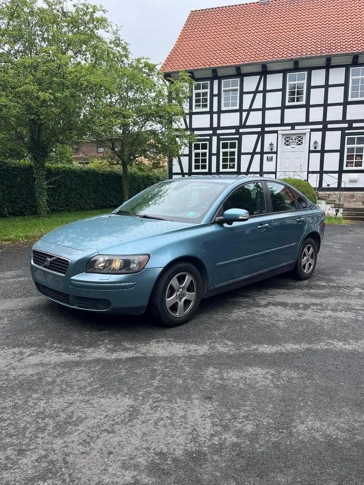 Volvo S40