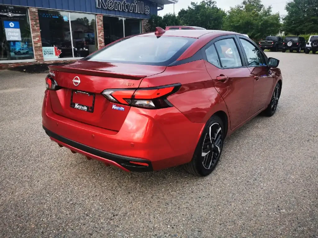 Nissan Versa 2024 photo 2