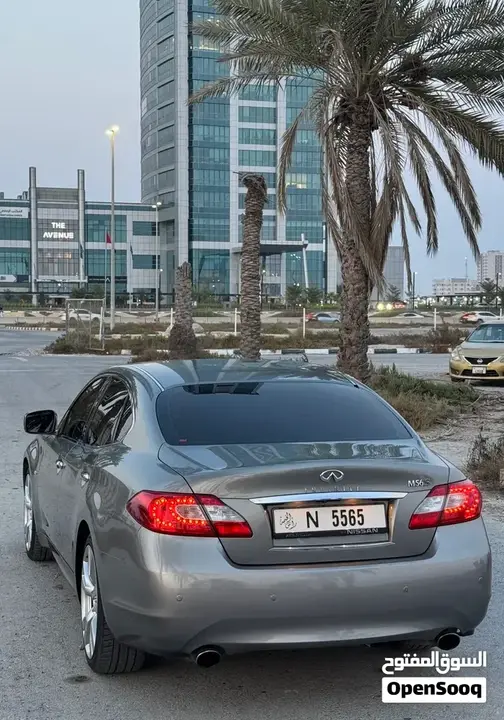 Infiniti Q70 2013 photo 4