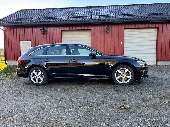 Audi A4 2019 photo 4