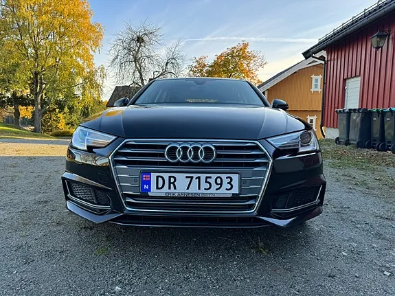 Audi A4 2019 photo 2