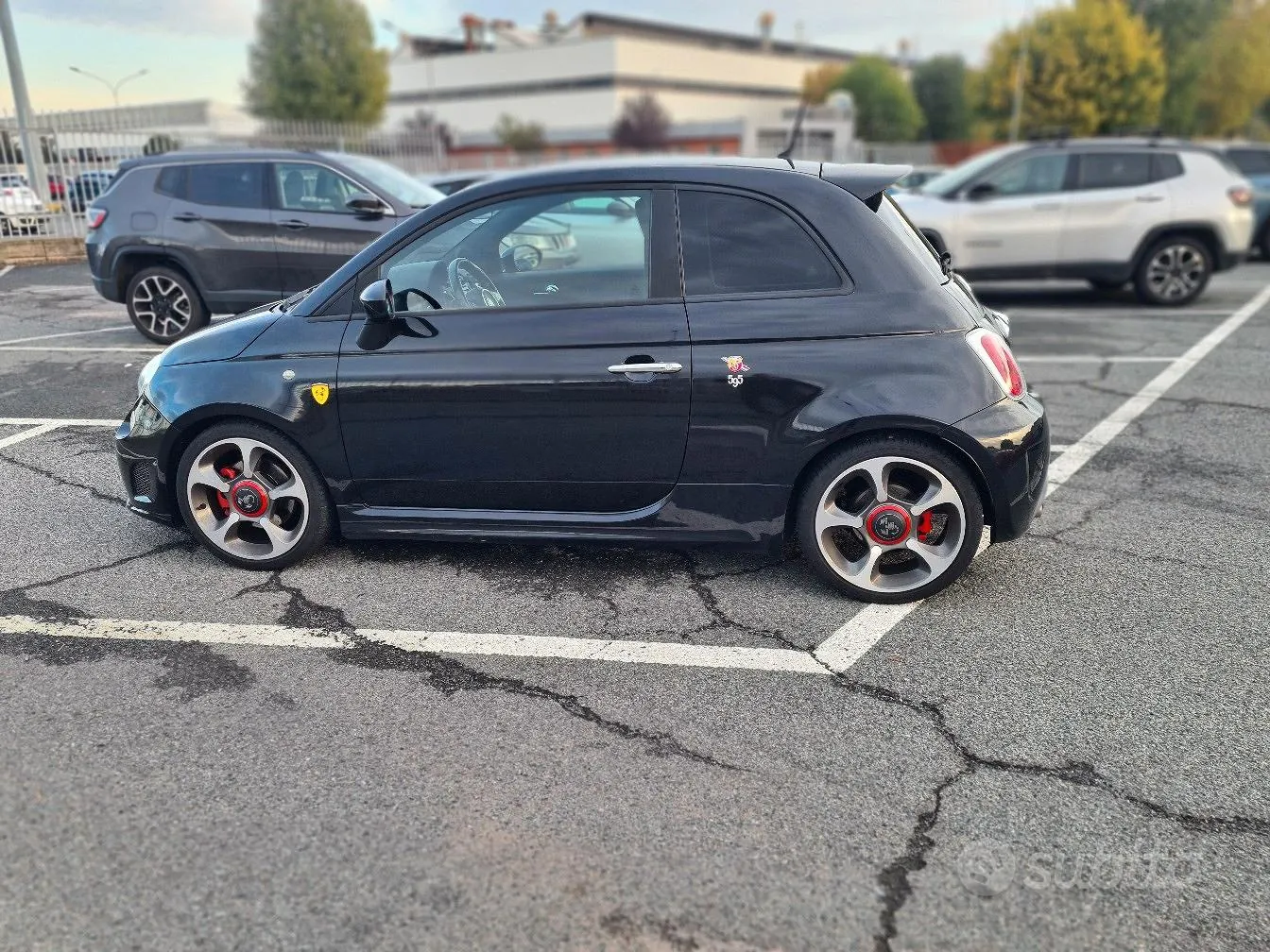 Abarth 595 2016 photo 2
