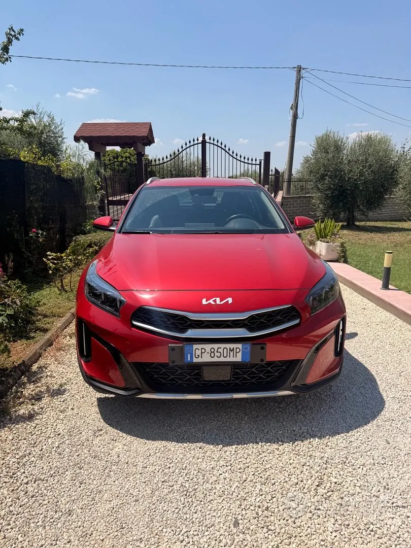 Kia Xceed 2023 photo 2