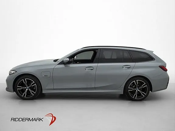 BMW 330E 2023 photo 4