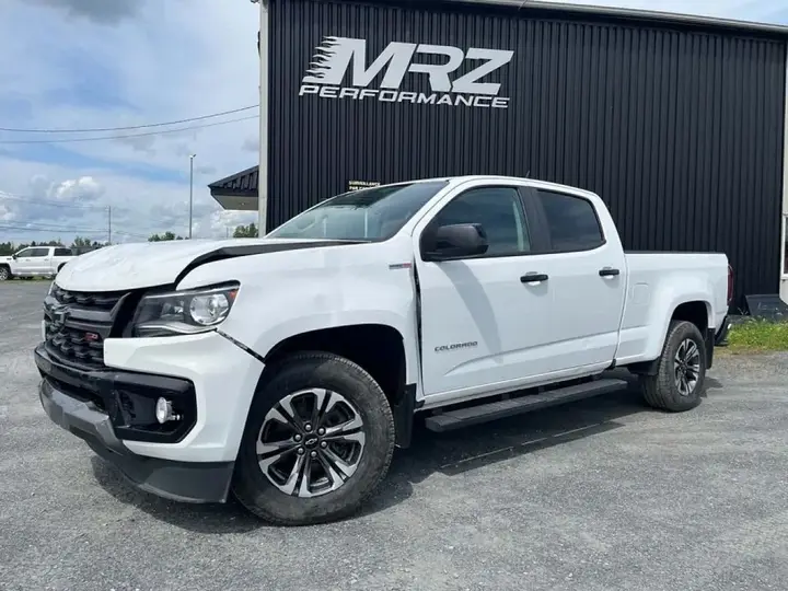 Chevrolet Colorado 2022 photo 3