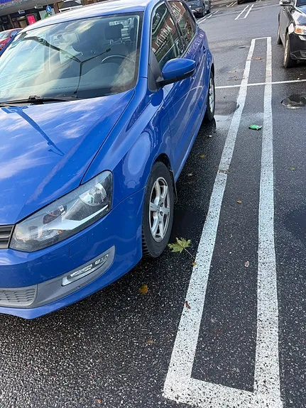 Volkswagen Polo 2010 photo 3