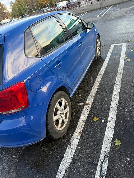 Volkswagen Polo 2010 photo 4