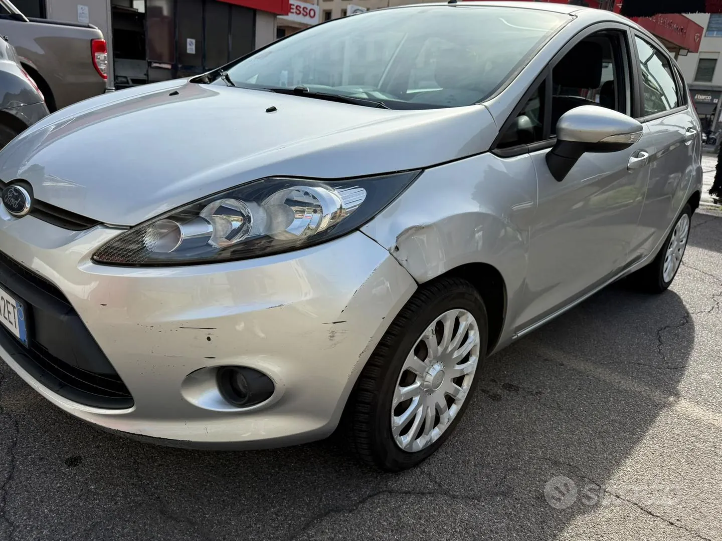 Ford Fiesta 2011 photo 2