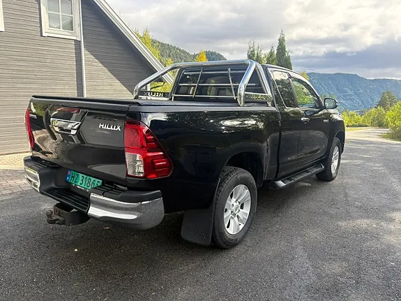 Toyota Hilux 2016 photo 3