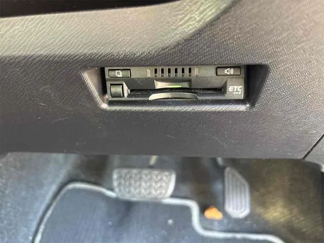 Toyota Aqua 2019 photo 5