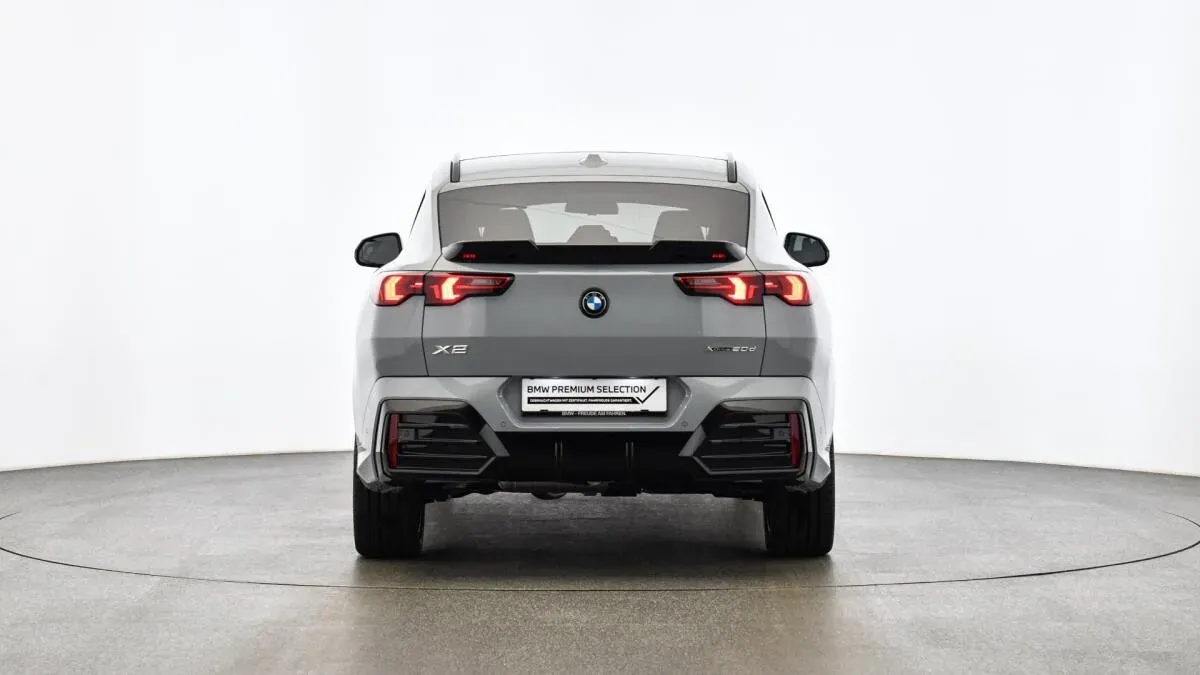 BMW X2 2025 photo 2