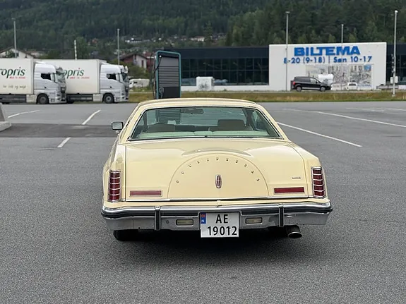 Lincoln Continental 1978 photo 5