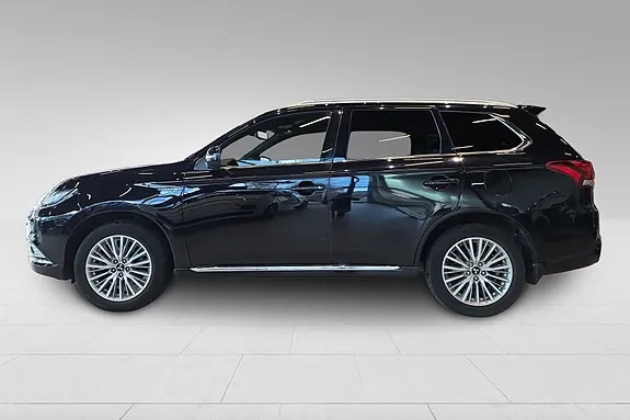 Mitsubishi Outlander 2020 photo 2