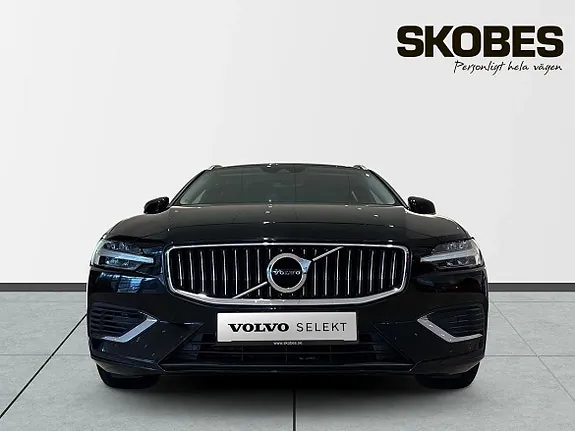 Volvo V60 2021 photo 2
