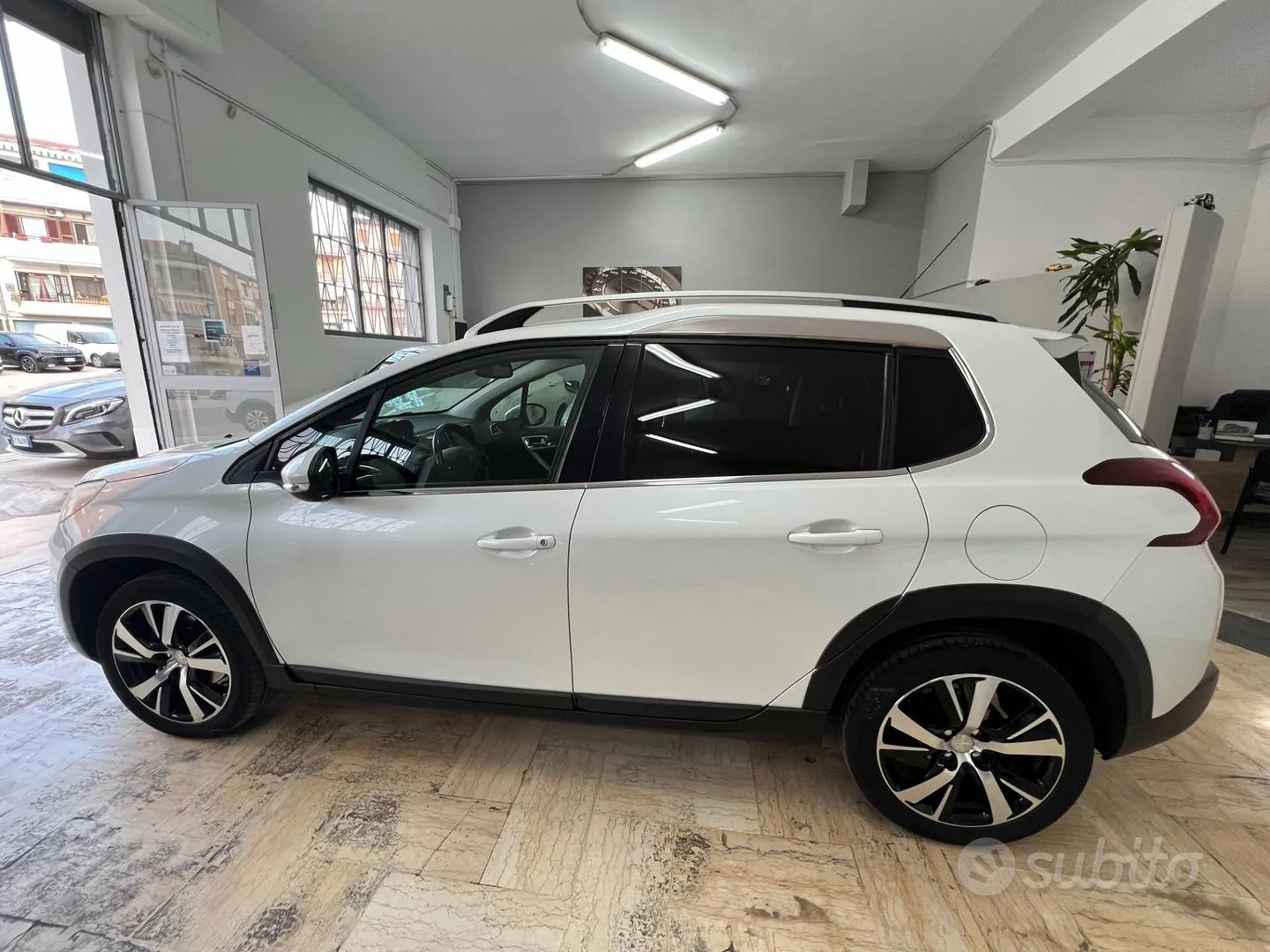 Peugeot 2008 2017 photo 3