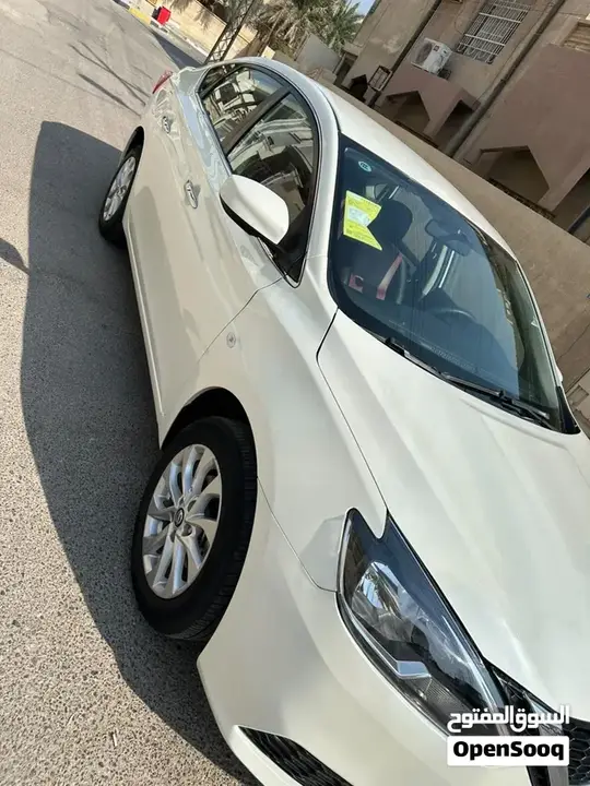 Nissan Sentra