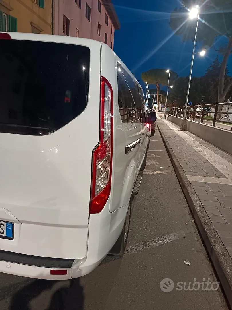 Ford Tourneo Custom