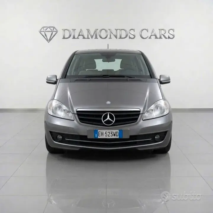 Mercedes-Benz A 160 2011 photo 3