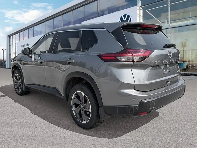 Nissan Rogue 2026 photo 3