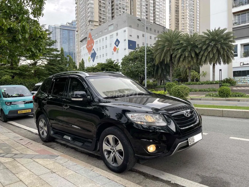 Hyundai Santa Fe 2012 photo 3