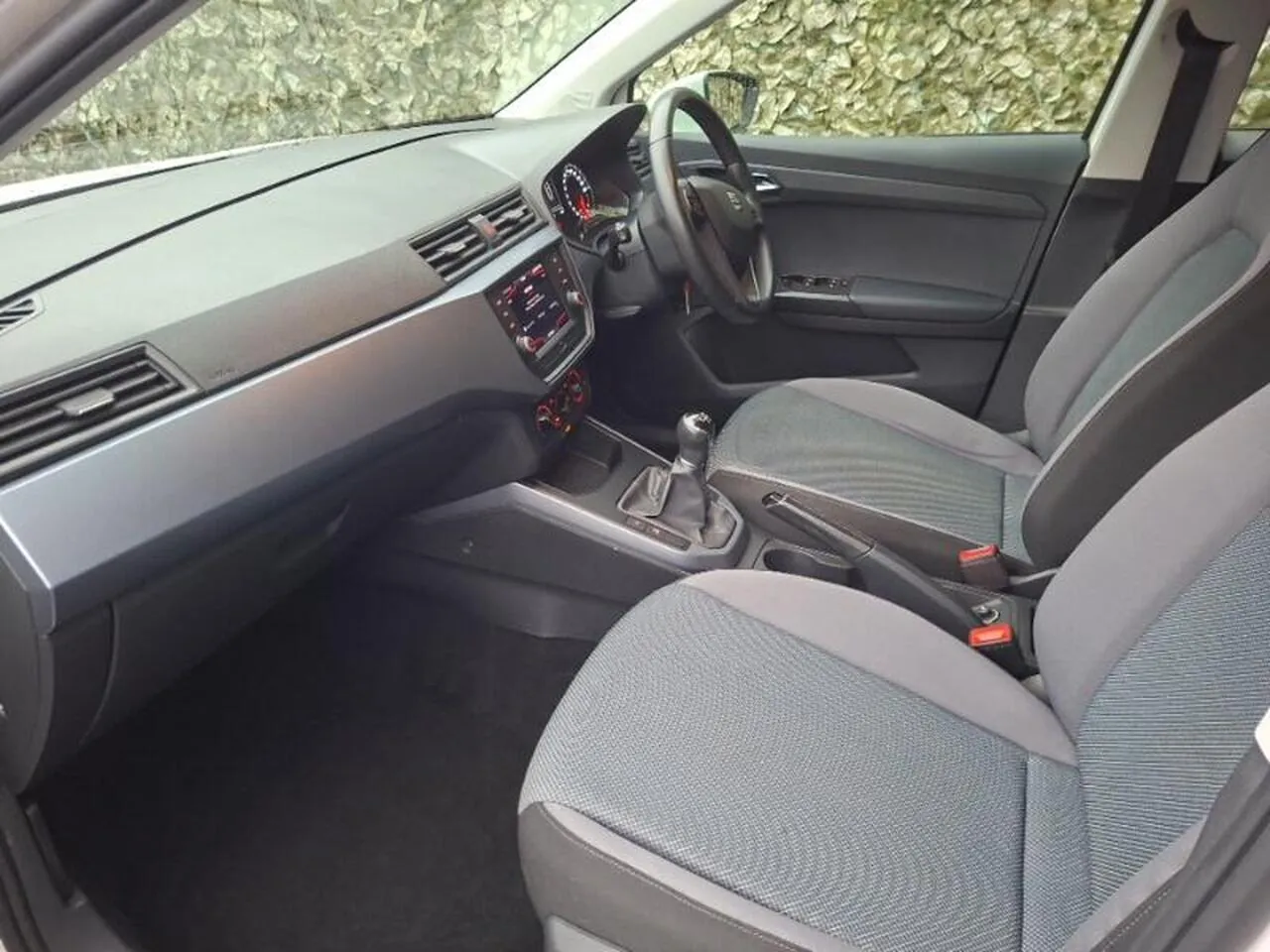 Seat Arona 2019 photo 5