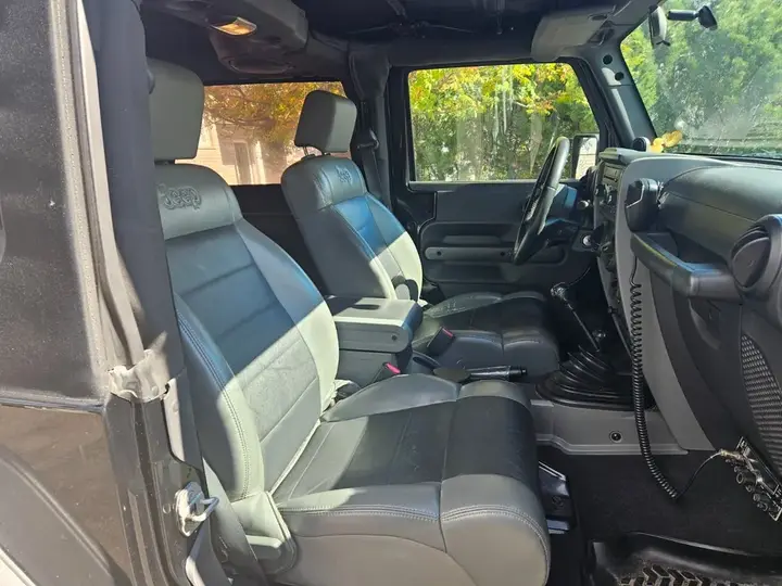 Jeep Wrangler 2010 photo 5