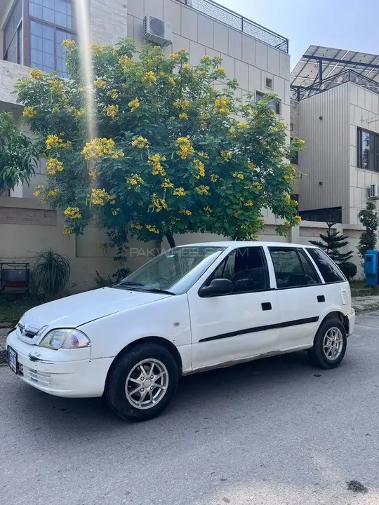 Suzuki Cultus